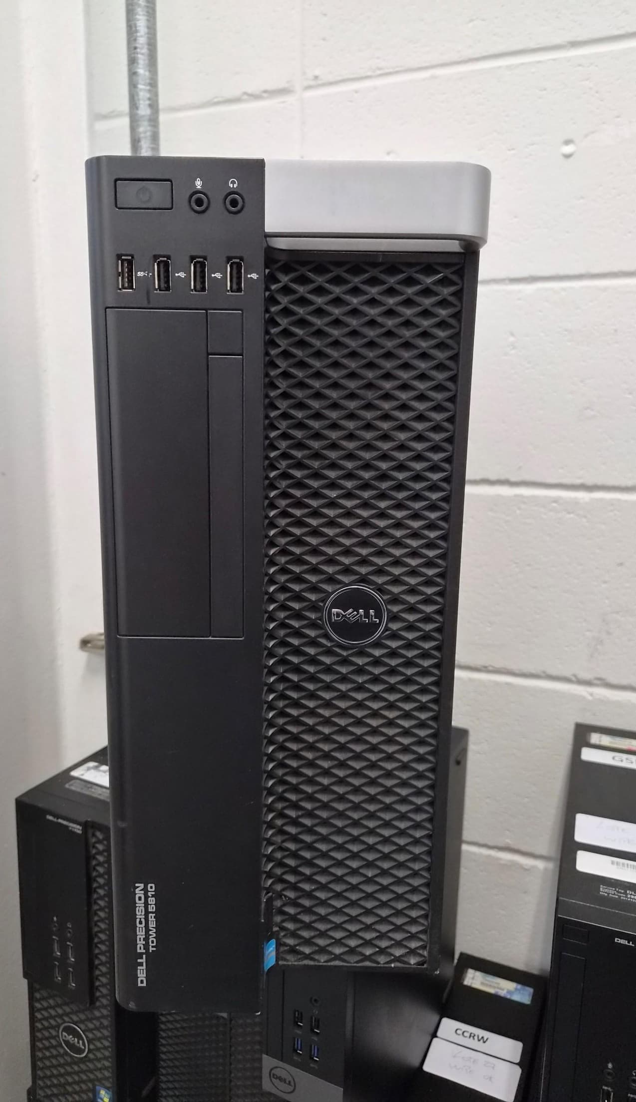 PC de escritorio Varias Varios, Cantidad: 73 unidades, Condición: usado. LOC: Rosario, provincia de Santa Fe