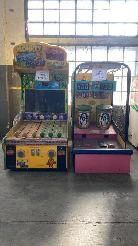 Juegos electrónico, Cantidad: 2 unidades, Condición: usado, rezago con posibles faltantes. LOC: Ciudad Autónoma de Buenos Aires