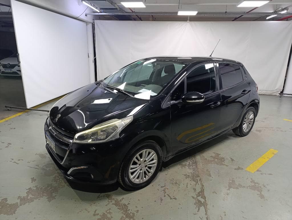PEUGEOT SEDAN 5 PUERTAS 208 ALLURE 1.5 SMEG, Año 2016. DOM: AA382DU. Ubicación: Guarda Vehicular San Fernando, provincia de Buenos Aires