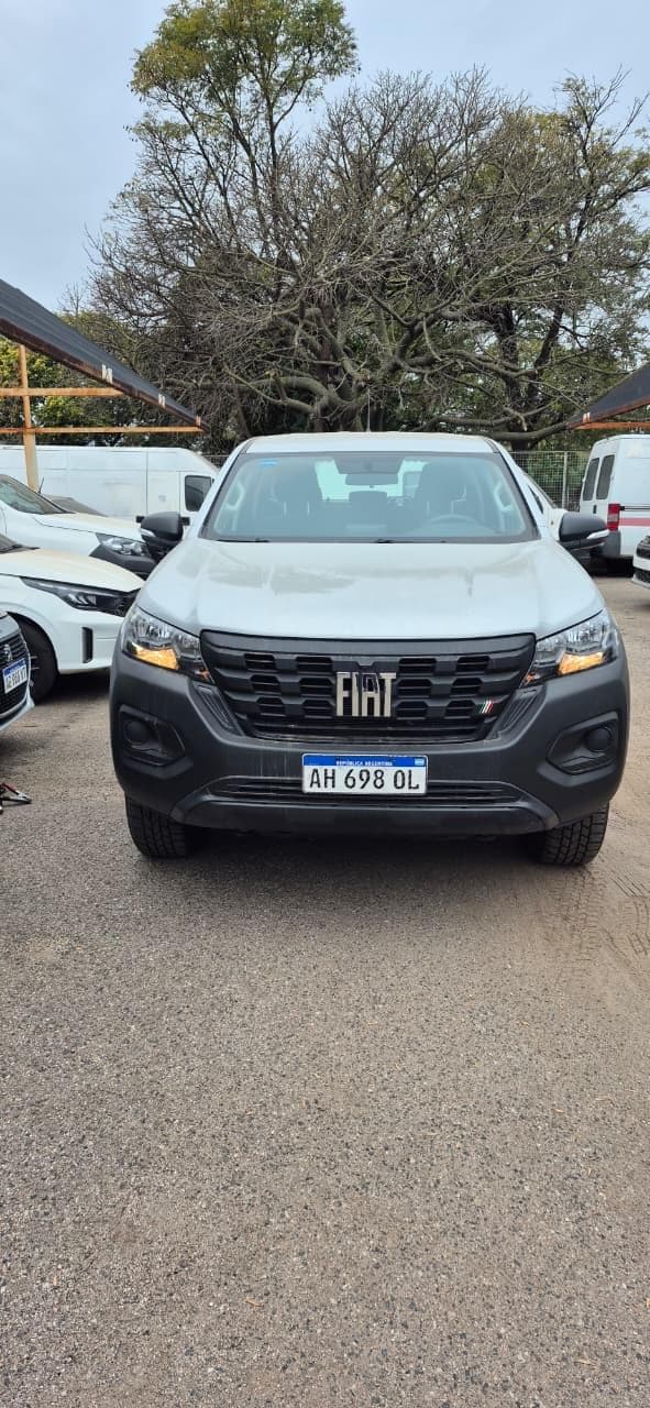 FIAT PICK-UP FIAT TITANO ENDURANCE MT 4WD, Año 2025. DOM:  AH698OL . Ubicación: Córdoba, provincia de Córdoba