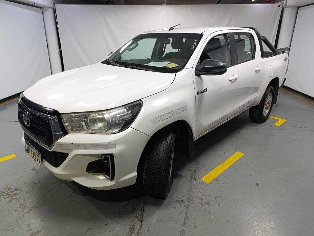 TOYOTA PICK-UP HILUX 4X4 D/C SR 2.8 TDI 6 M/T, Año 2019. DOM: AD410DV. Ubicación: San Fernando, provincia de Buenos Aires