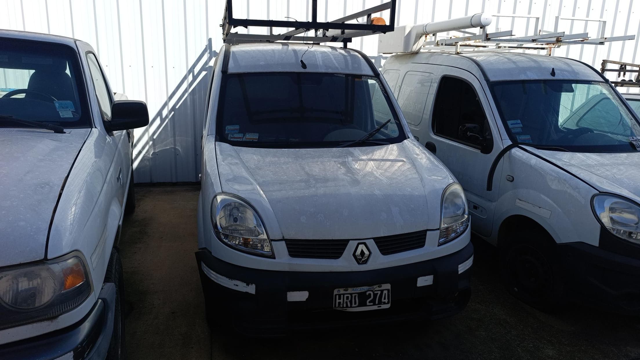 RENAULT FURGON KANGOO CONFORT 1.5 DCICD DA SVT 1P, Año 2008. DOM: HRD274. Ubicación: Rosario, provincia de Santa Fe