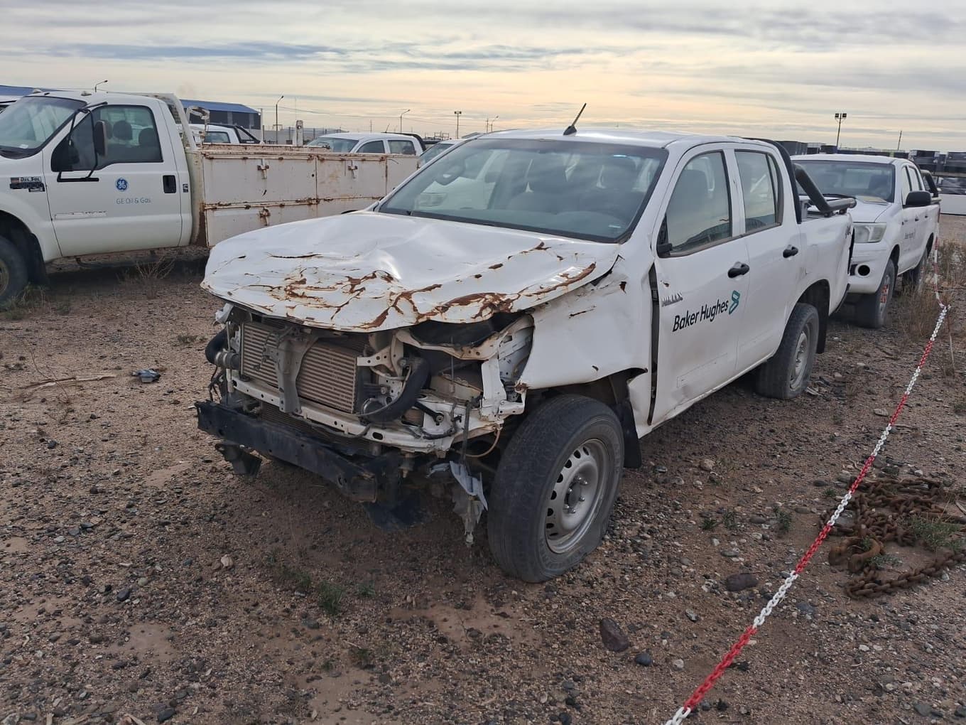 TOYOTA PICK-UP HILUX 4X4 D/C DX 2.4 TDI 6 M/T, Año 2020. DOM: AE193VP. Ubicación: Centenario, provincia de Neuquén