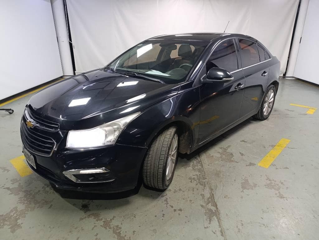 CHEVROLET SEDAN 4 PUERTAS  CRUZE 1.8 LTZ, Año 2015. DOM: PFR104. Ubicación: San Fernando, provincia de Buenos Aires