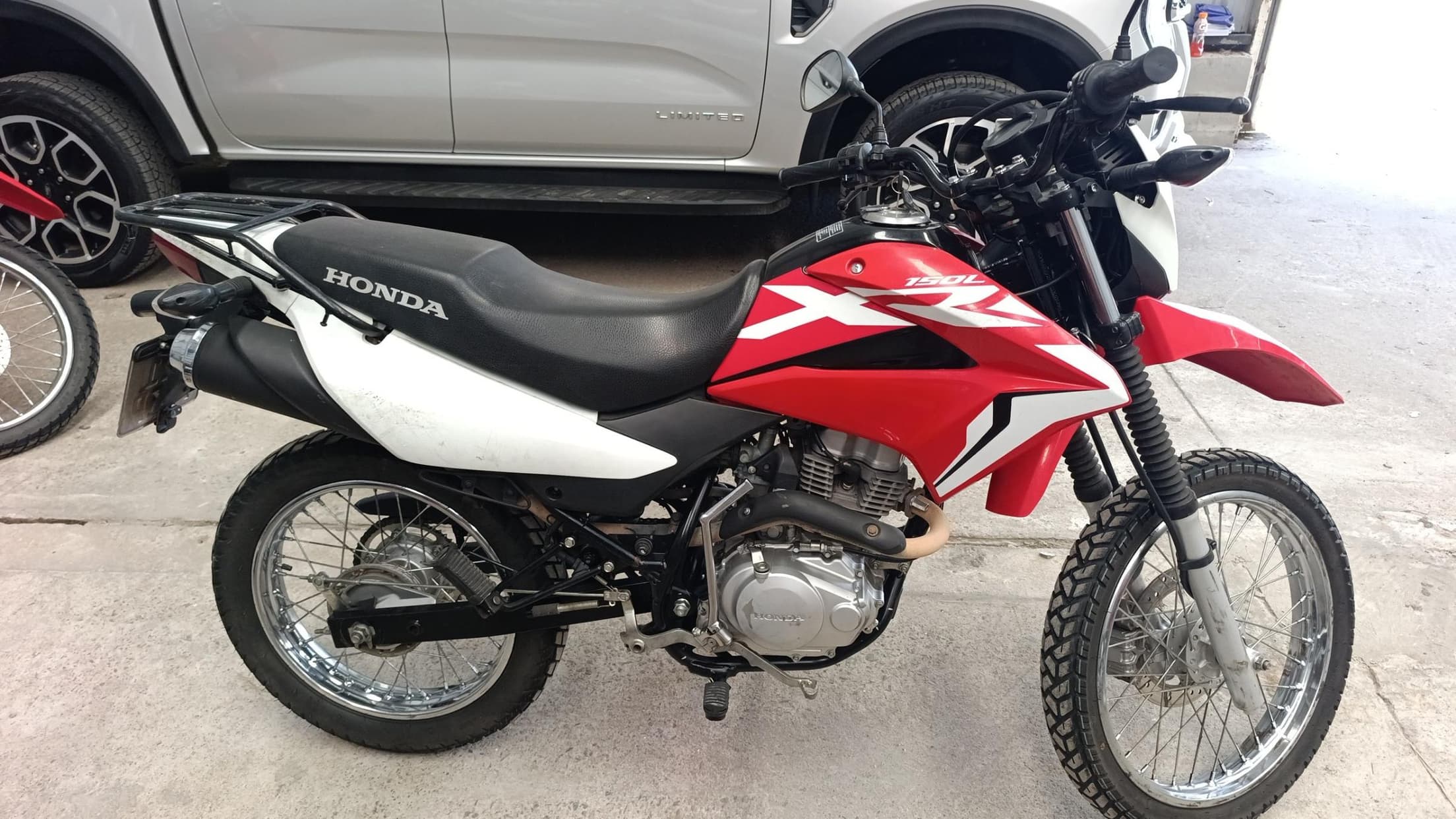HONDA MOTOCICLETA XR 150 L, Año 2024. DOM: A219HEP. Ubicación: VICTORIA, provincia de Buenos Aires