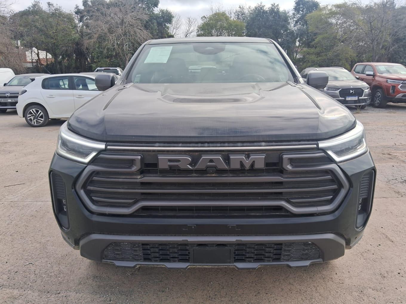 RAM Pick up DAKOTA WARLOCK 2.2 AT8 4X4, Año 2026. VIN: TU900232. Ubicación: Palomar, provincia de Buenos Aires