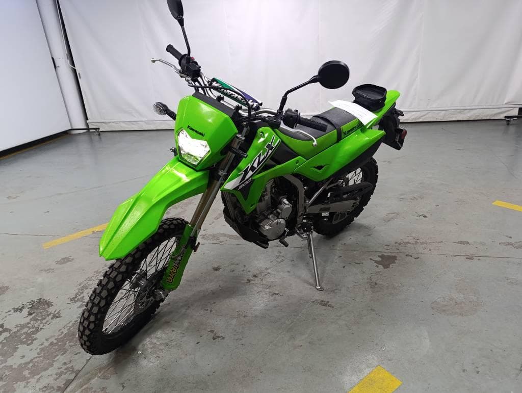 KAWASAKI MOTOCICLETA KLX 300, Año 2024. DOM: A227ZKS. Ubicación: San Fernando, provincia de Buenos Aires