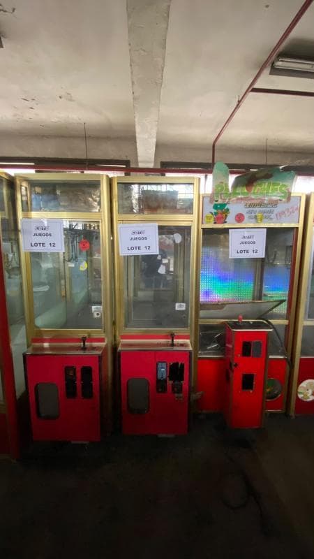 Pelucheras, Cantidad: 3 unidades, Condición: usado, rezago con posibles faltantes. LOC: Ciudad Autónoma de Buenos Aires