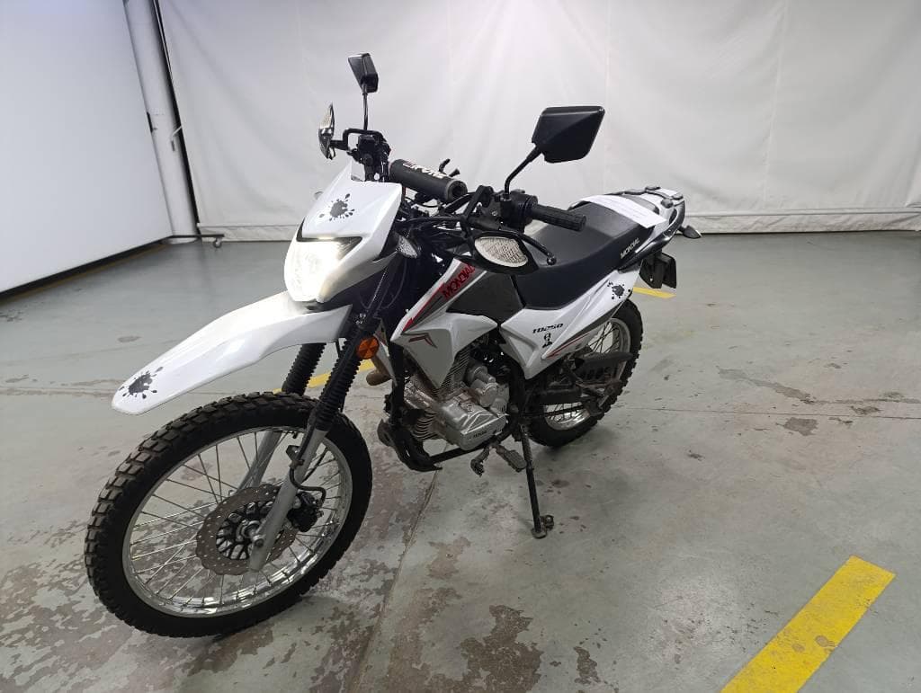 MONDIAL MOTOCICLETA TD 250, Año 2024. DOM: A211FBT. Ubicación: Guarda Vehicular San Fernando, provincia de Buenos Aires