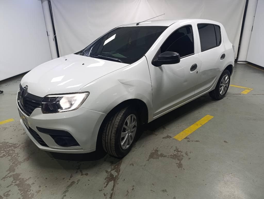 RENAULT SEDAN 5 PUERTAS SANDERO LIFE 1.6, Año 2025. DOM: AH059HT. Ubicación: San Fernando, provincia de Buenos Aires