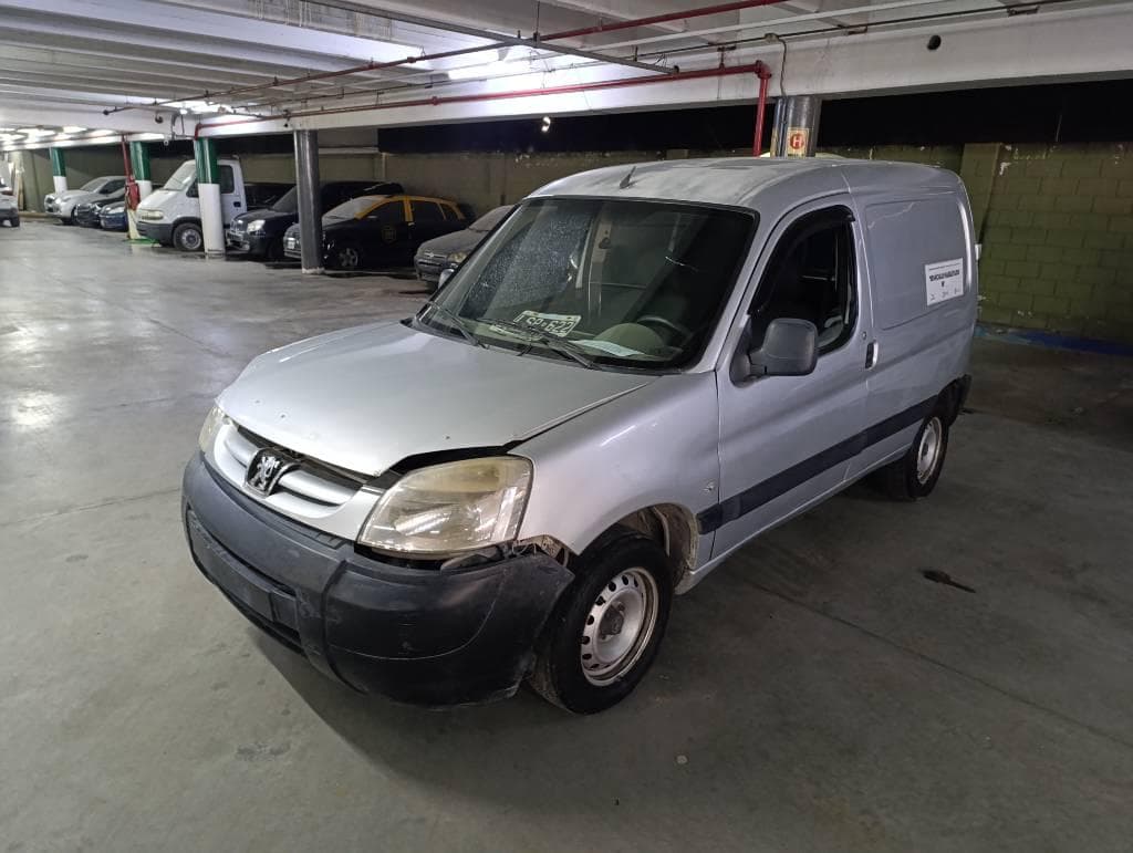 PEUGEOT FURGON PARTNER CONFORT 1.4, Año 2012. DOM: LSP622. Ubicación: Guarda Vehicular San Fernando, provincia de Buenos Aires