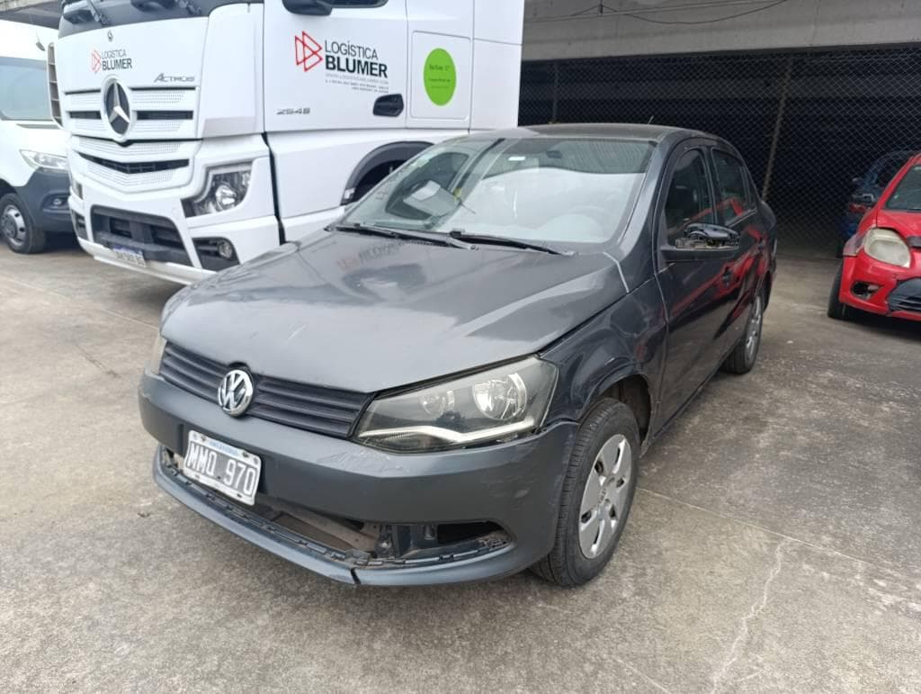 VOLKSWAGEN SEDAN 4 PTAS VOYAGE 1.6 GP, Año 2013. DOM: MMQ970. Ubicación: San Fernando, provincia de Buenos Aires