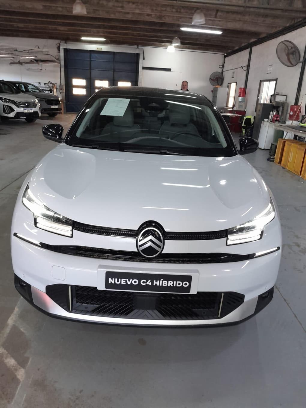 CITROEN SEDAN 5 PUERTAS C4 HYBRID MAX, Año 2026. DOM: SIN DOMINIO. Ubicación: El Palomar, provincia de Buenos Aires