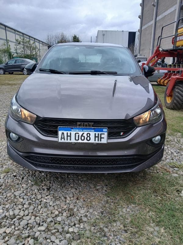 FIAT SEDAN 4 PUERTAS CRONOS DRIVE 1.3 GSEBZ, Año 2018. DOM: AH068HF. Ubicación: San Miguel de Tucumán, provincia de Tucumán