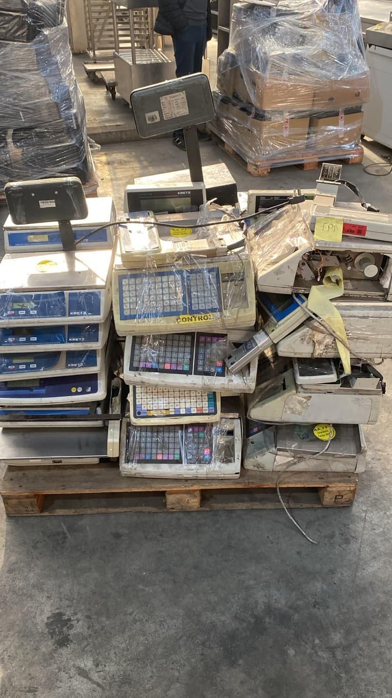 Balanzas Electronicas , Cantidad: 31 unidades, Condición: usado, con posibles faltantes. LOC: Ciudad Autónoma de Buenos Aires