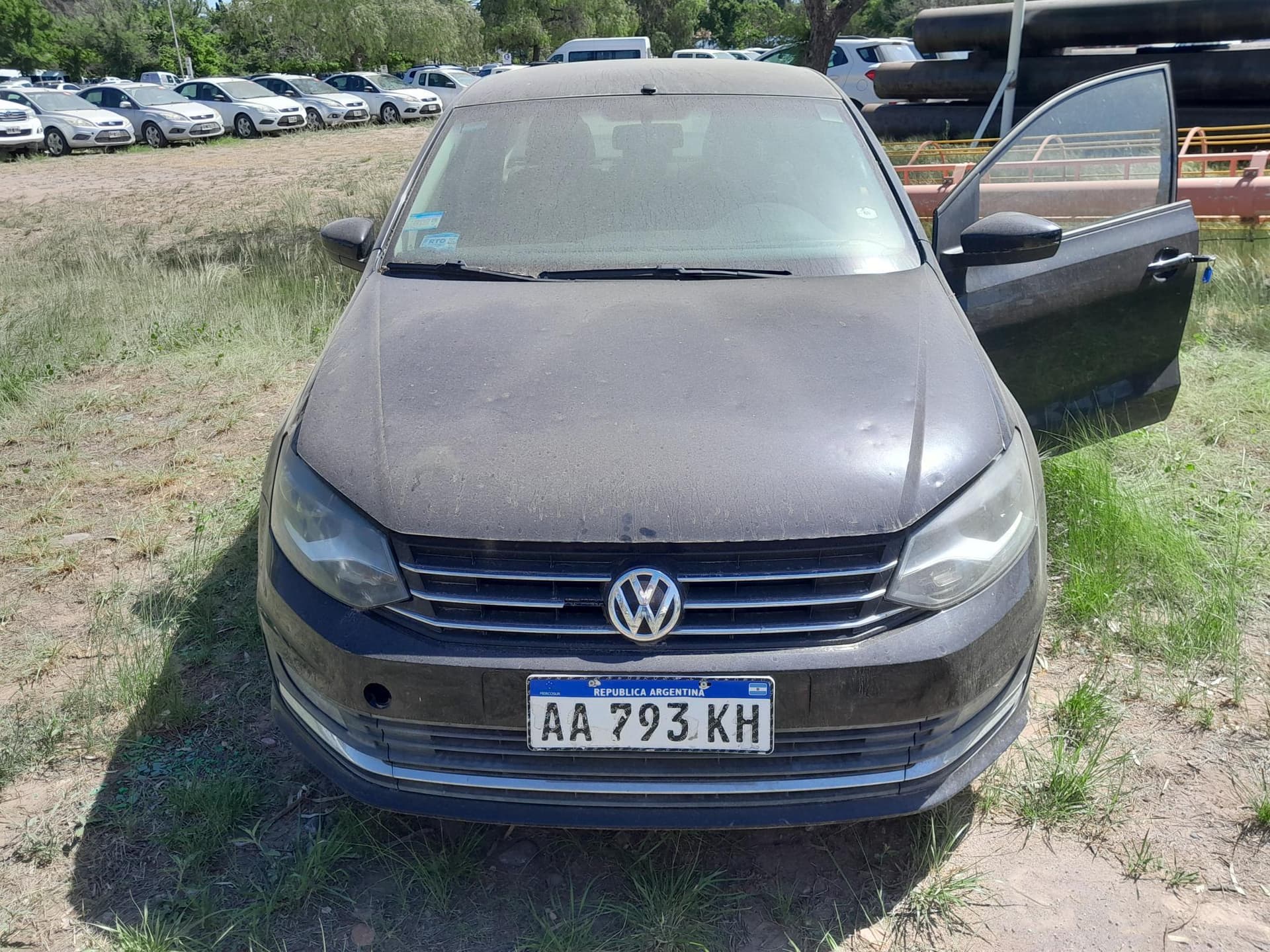 VOLKSWAGEN SEDAN 4 PUERTAS 	POLO 1.6 16V, Año 2016. DOM: AA793KH. Ubicación: Refinería Luján de Cuyo, provincia de Mendoza