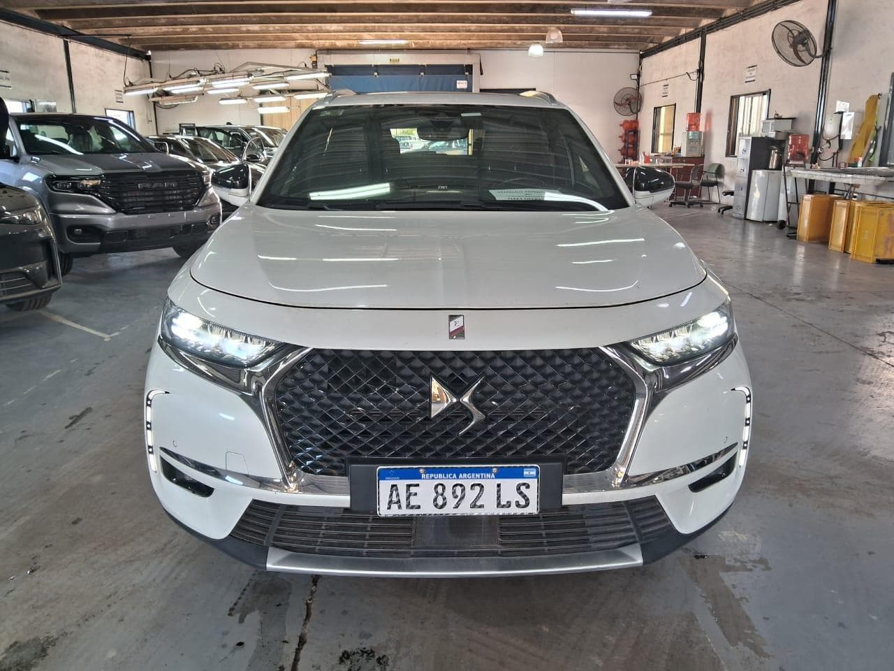 DS TODO TERRENO DS 7 CROSSBACK E-TENSE 4X4 300 BASTILLE+, Año 2021. DOM: AE892LS. Ubicación: El Palomar, provincia de Buenos Aires
