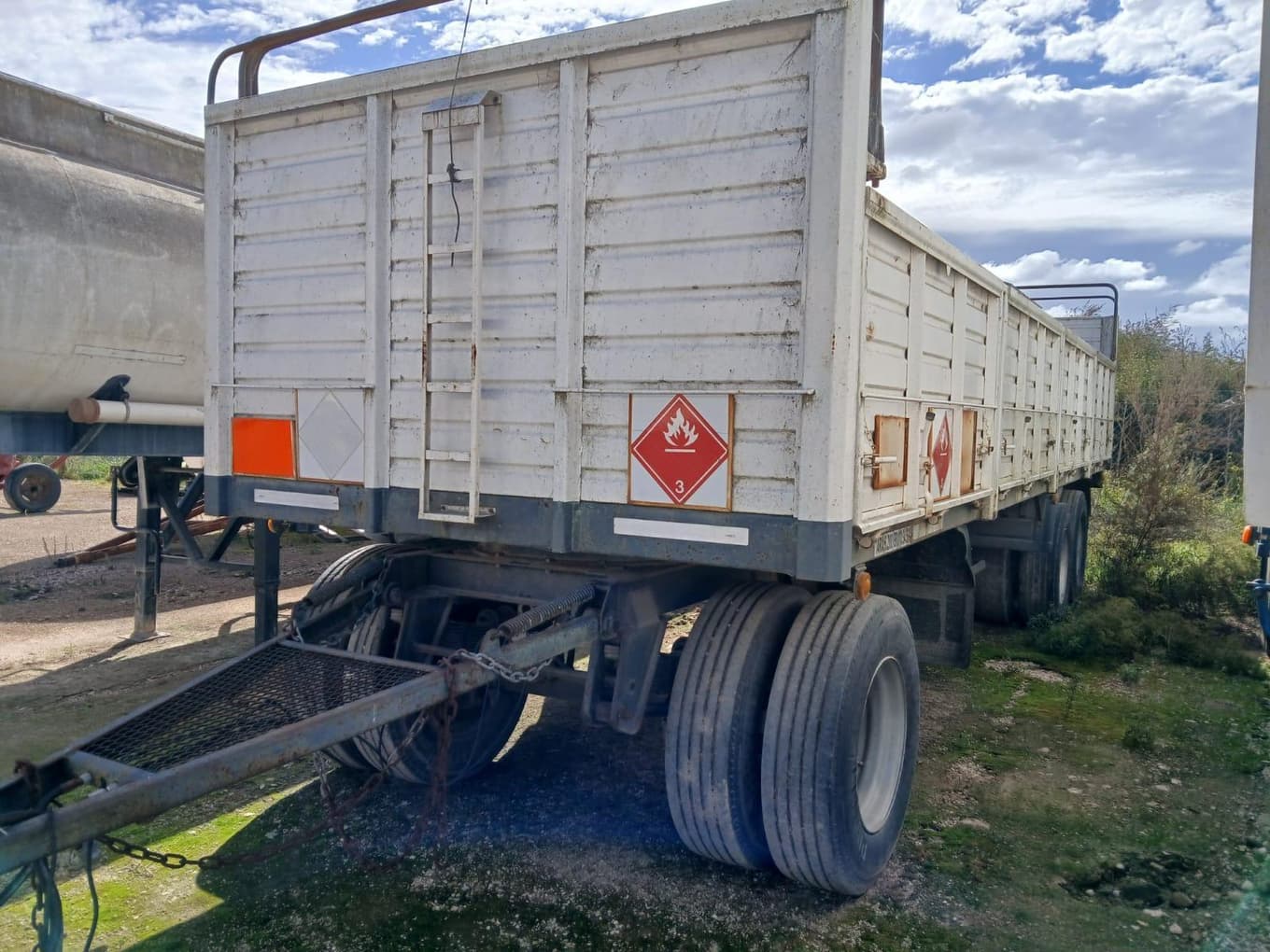SABINO ACOPLADO baranda volcable, Año 2013. DOM: MVH800. Ubicación: Tres Arroyos, provincia de Buenos Aires