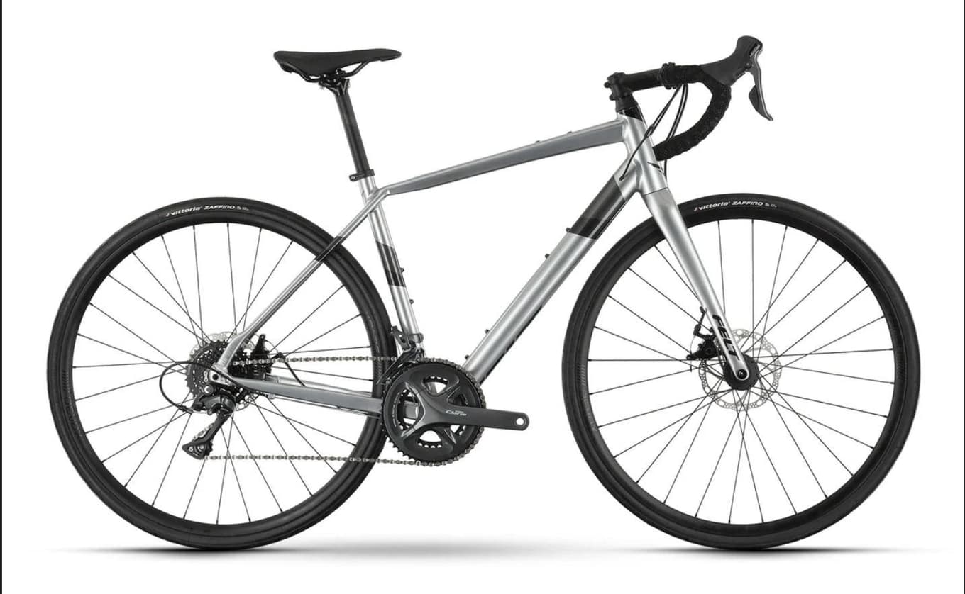 Bicicleta FELT VR 60, Cantidad: 19 unidades, Condición: sin uso. LOC: Garin, provincia de Buenos Aires