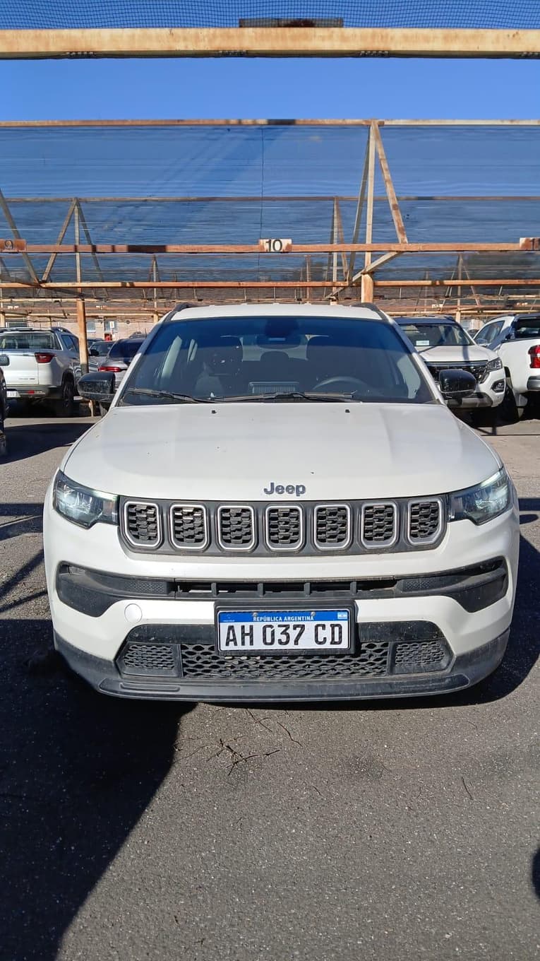 Jeep Todo Terreno COMPASS LIMITED 2.0 AT9 4WD, Año 2021. DOM:  AE907IZ . Ubicación: Córdoba, provincia de Córdoba
