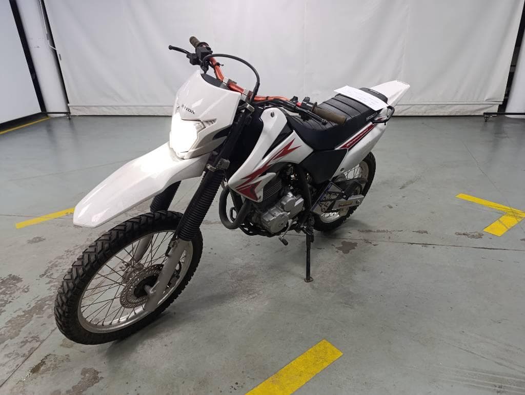 HONDA MOTOCICLETA XR 250 TORNADO, Año 2024. DOM: A216FEY. Ubicación: San Fernando, provincia de Buenos Aires