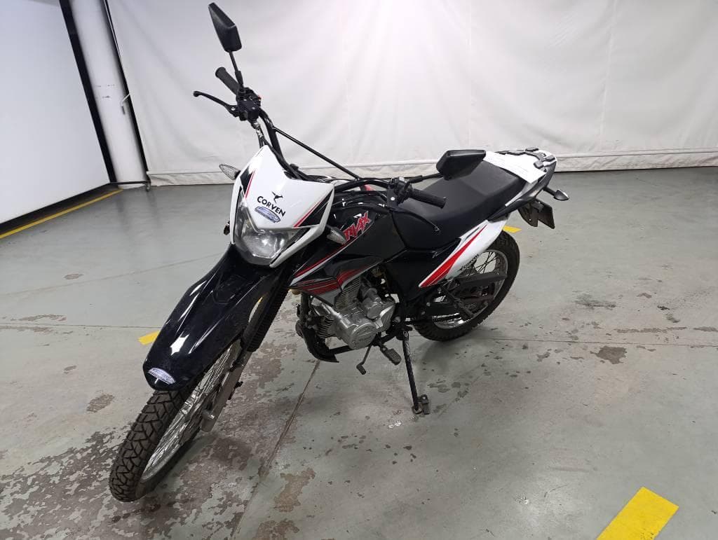 CORVEN MOTOCICLETA TRIAX 250 TXR X, Año 2025. DOM: A246JTE. Ubicación: Playa San Fernando, provincia de Buenos Aires