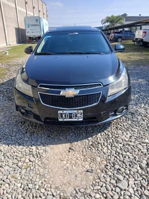 CHEVROLET  SEDAN 5 PUERTAS  CRUZE 1.8 5 PTA, Año 2012. DOM: LKO035. Ubicación: San Miguel de Tucumán, provincia de Tucumán