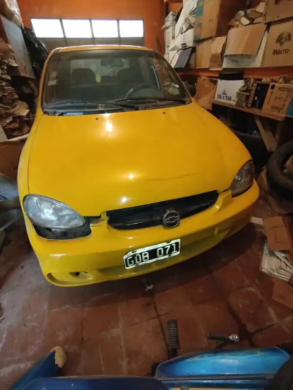 Corsa Classic 4 puertas Base 1.6N/2007 C/GNC