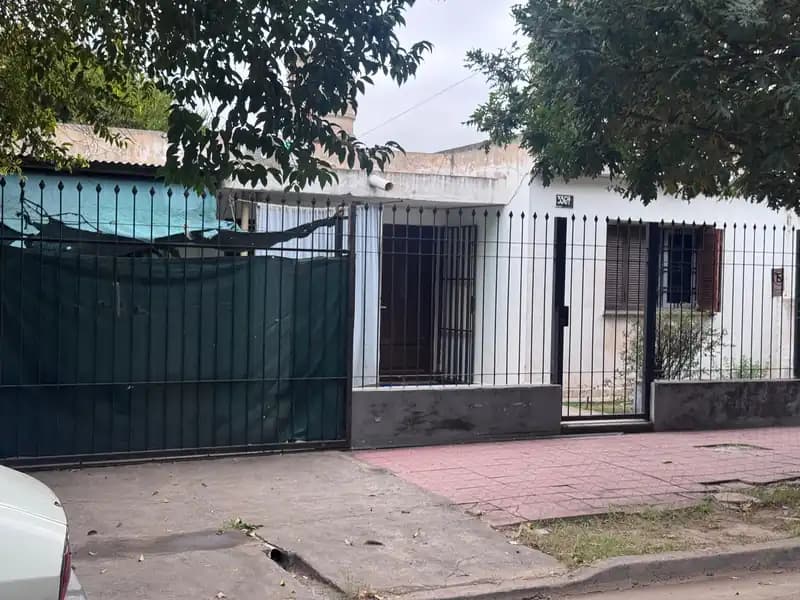 Inmueble en Barrio Villa Azalais