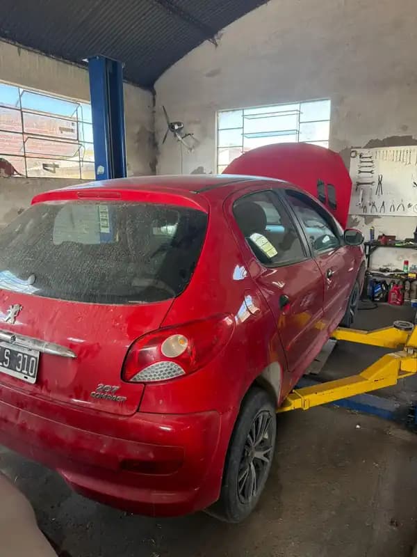 PEUGEOT 207 - AÑO  2014