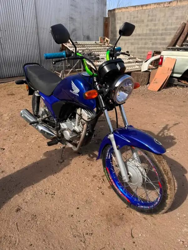 HONDA CB1 MOD. 2014!