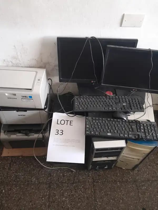 LOTE 33 - VARIOS INFORMATICA