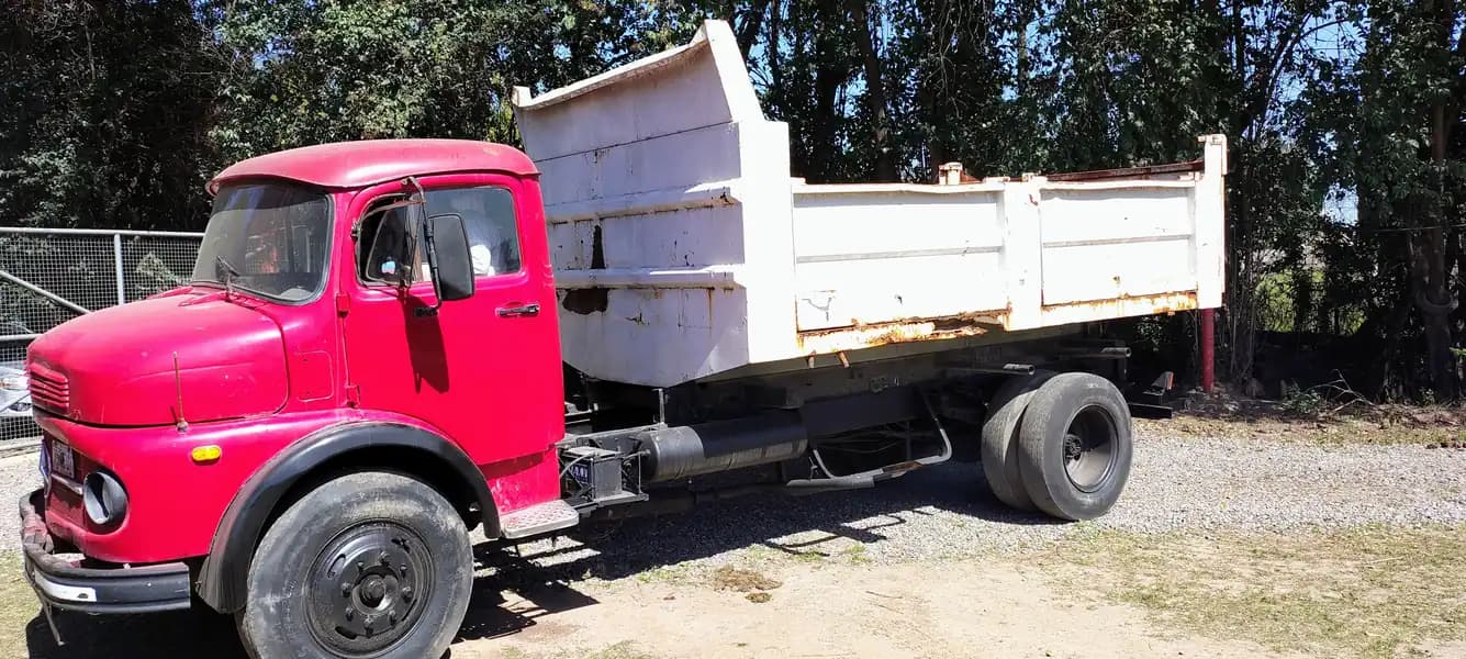 CAMION MERCEDES BENZ L1114/48-CHASIS CON CABINA/78