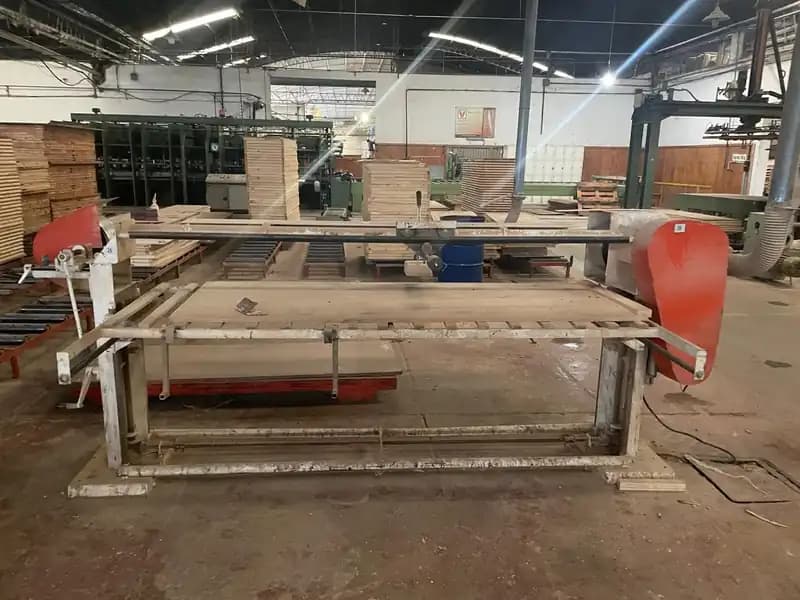 Lijadora  de banda MARZICA (L26)