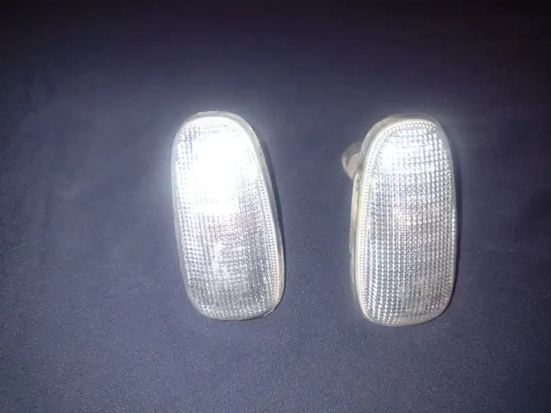 Faro giro lateral Corsa guardabarros 1.4