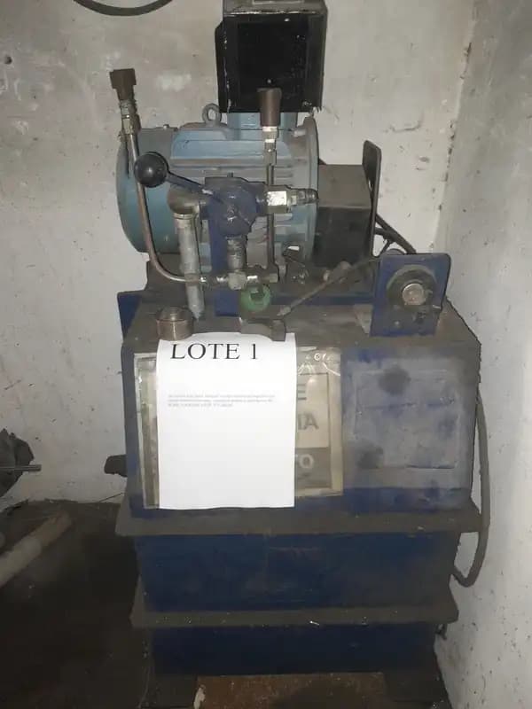 LOTE 1 - EQUIPO PARA ENSAYOS