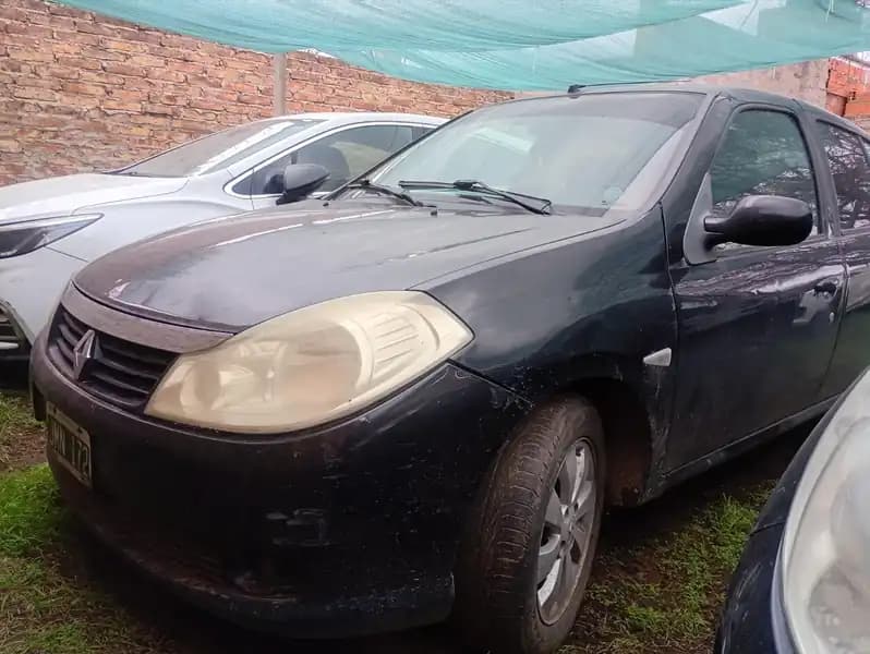 RENAULT SYMBOL LUXE Año 2011