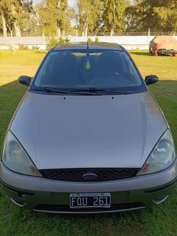 FOCUS AMBIENTE 4P 1.8L