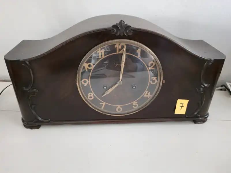 Reloj Junghans