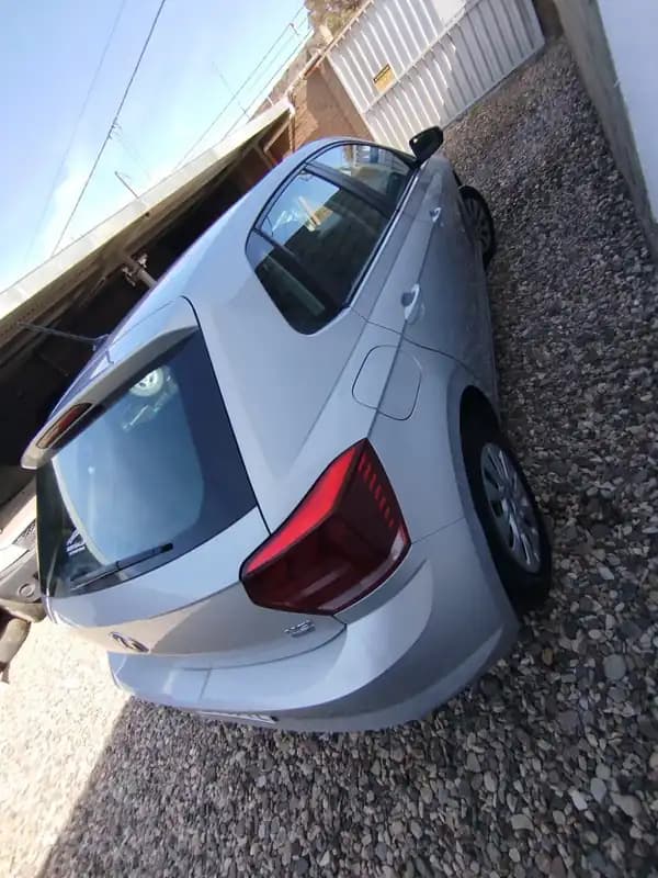 POLO TRENDLINE 1.6 Año 2019