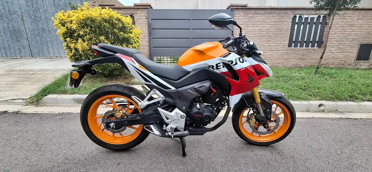 Honda Repsol Cb 190cc modelo 2020 con 389 km !