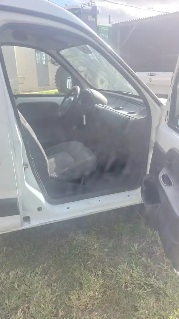 KANGOO 2014