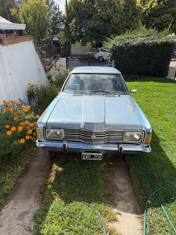 FORD TAUNUS 1976 CLASICO