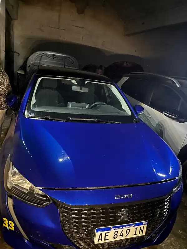 Peugeot 208 Active 1.6 2021