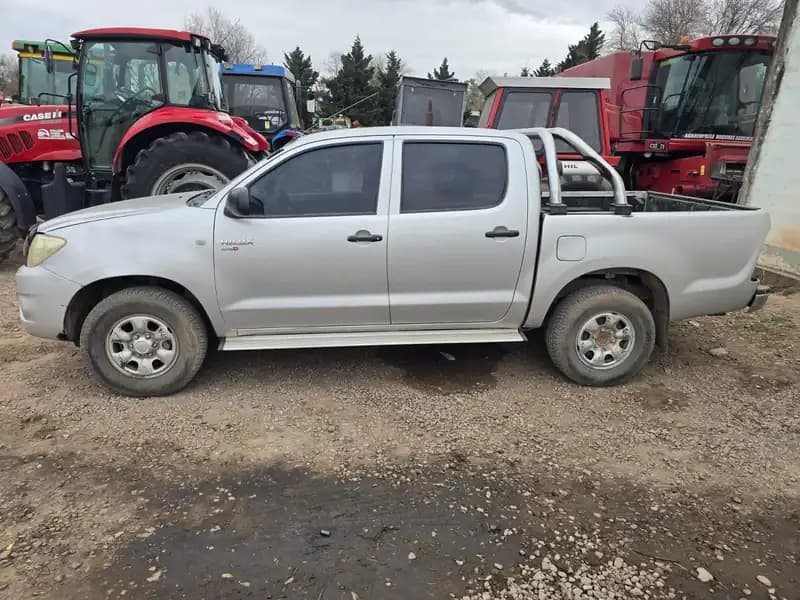 TOYOTA HILUX  DX 2.5 TD - 2010 4x2 CD