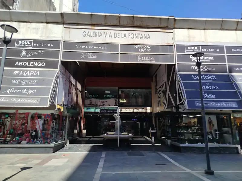 Depósito céntrico en peatonal 9 de julio