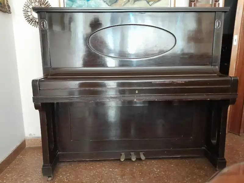 Piano Vertical BERNSTEIN WOLF