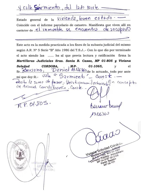 Casa  Leones