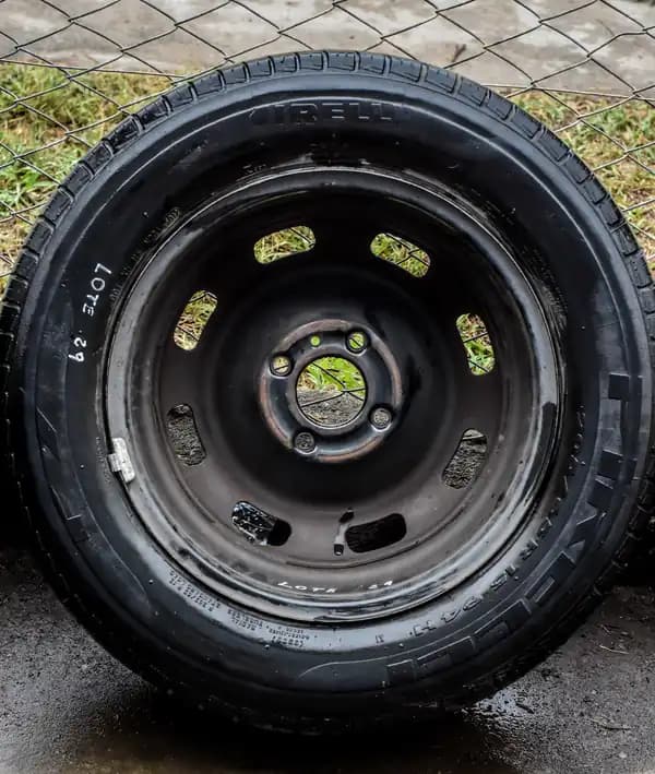 L29 Rueda Completa Rodado 205/65/15