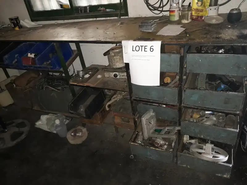 LOTE 6 VENTILADOR INDUSTRIAL - 14 CAJONES